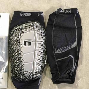 G Form Pro S Elite 2 Shin Guards L NWT